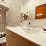 Casa Edison アパート
